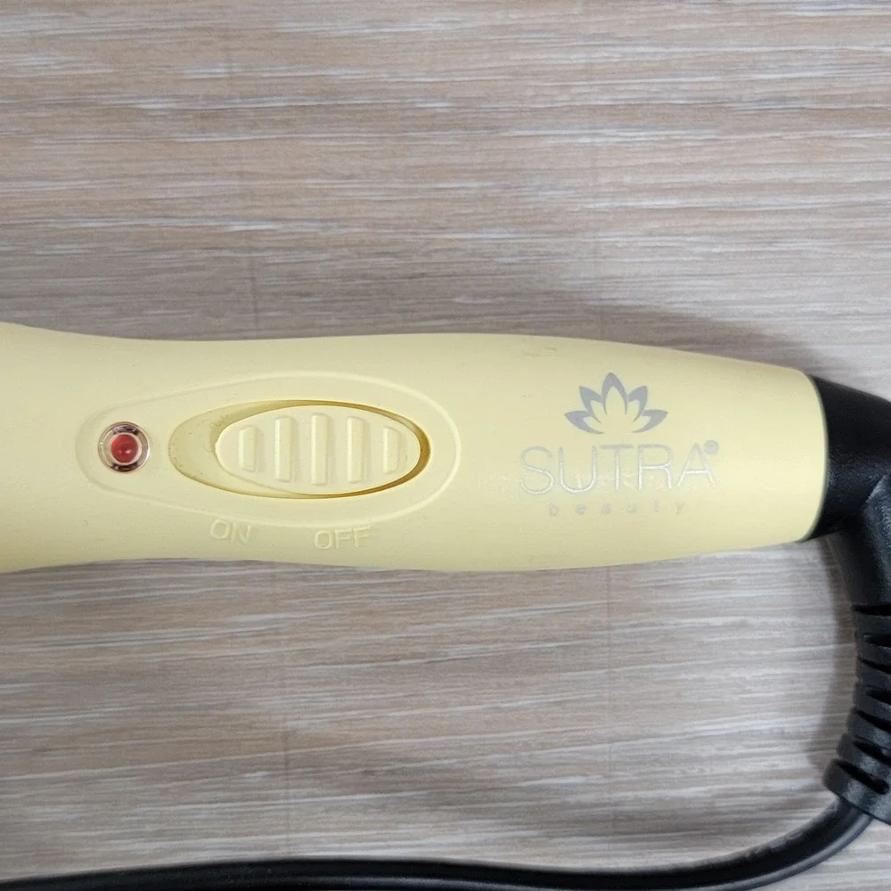 Sutra Beauty Mini Curling Wand Yellow Ceramic Tourmaline Travel Styler 30CIM-B53